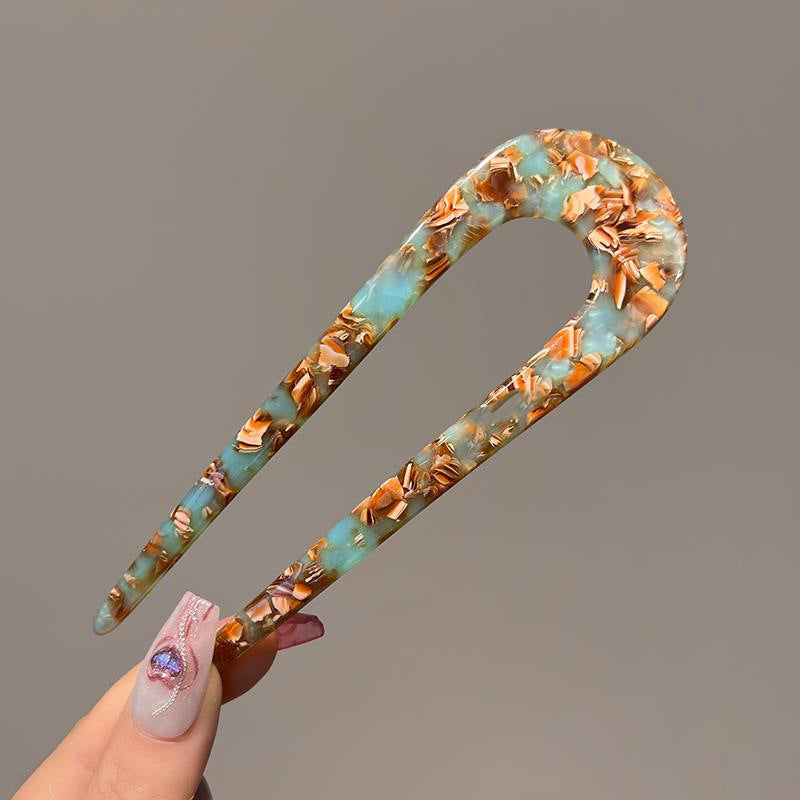Elegans och hållning för dina raffinerade frisyrer